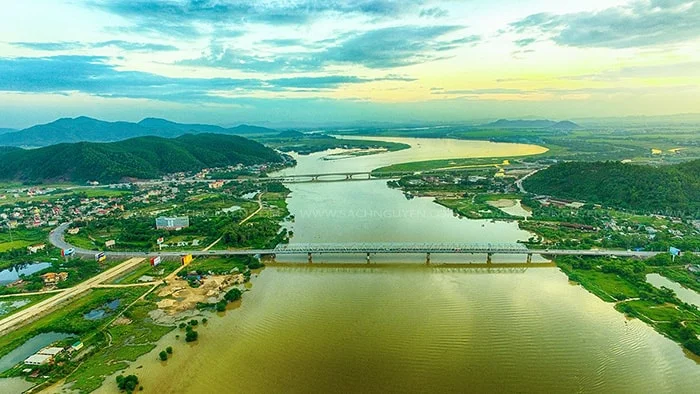 Sông Lam ở Nghệ An