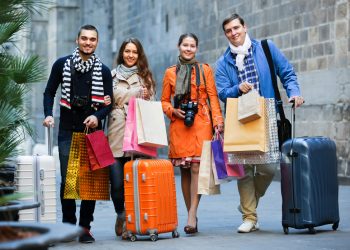 Đi Du Lịch Mỹ Nên Mặc Gì ? Cần Chuẩn Bị Những Gì ?