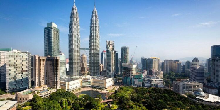 Du Lịch Malaysia 2025: Bí Kíp Chuẩn Bị Từ A-Z Để Có Chuyến Đi Trong Mơ